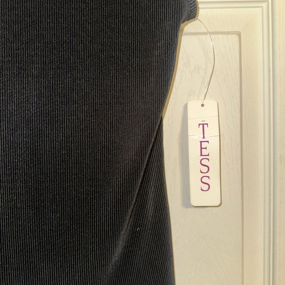 VINTAGE “TESS” Tank - Picture 6 of 6